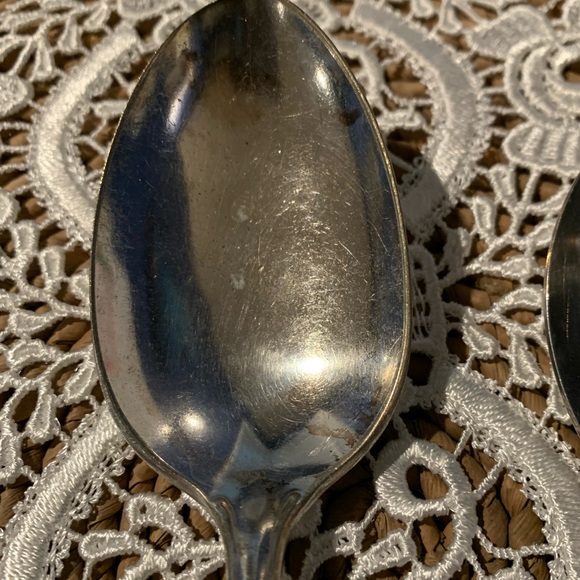 Community Plate Flatware - Picture 7 of 12